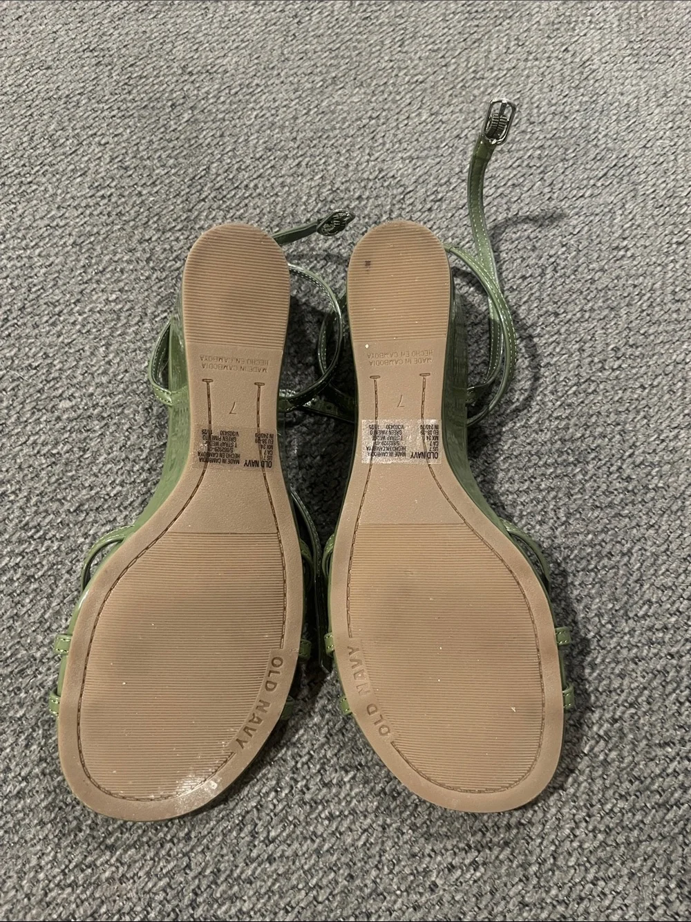 Old Navy Olive Strappy T‑Bar Wedge Sandals